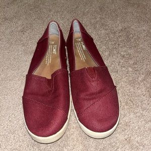 TOMS Casual Comfort Slip On Loafer